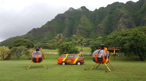 magnum tours hawaii.